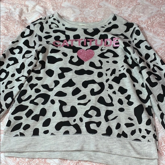 Sweater - Picture 1 of 4